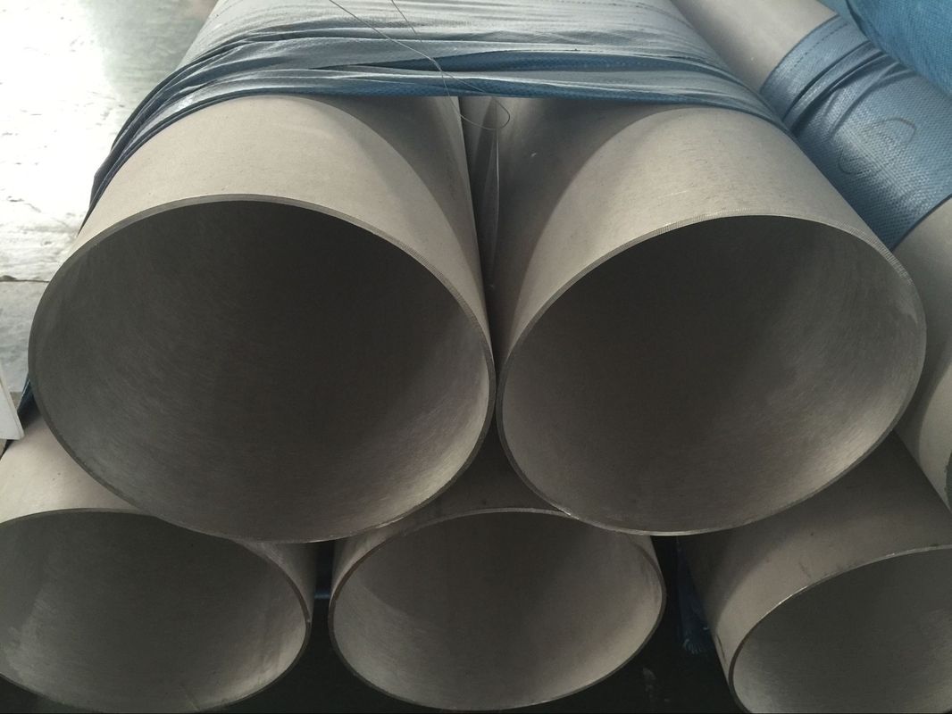 Seamless stainless steel pipes 12х18н10т Seamless stainless steel pipes 12х18н10т